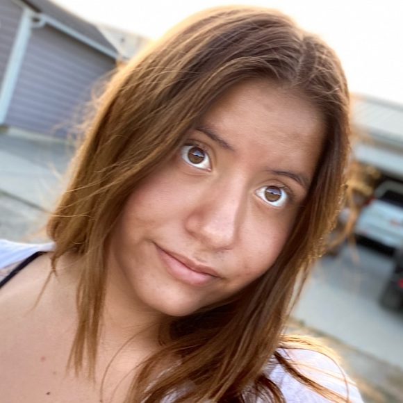 Meet your Posher, Grace - Picture 2 of 2